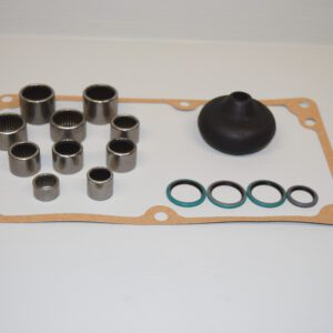 A set of parts for the valve cover.
