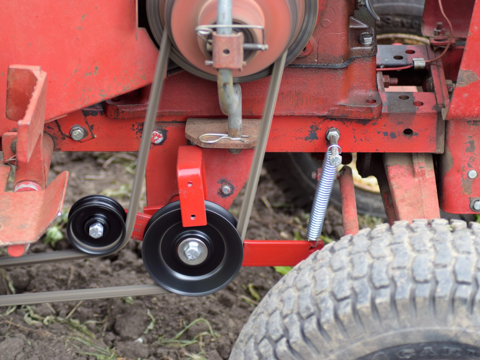 Tiller Bracket With Guard And 110265 Belt For Wheel Horse Wheel tiller-bracket-with-guard-and-110265-belt-for-wheel-horse-wheel
