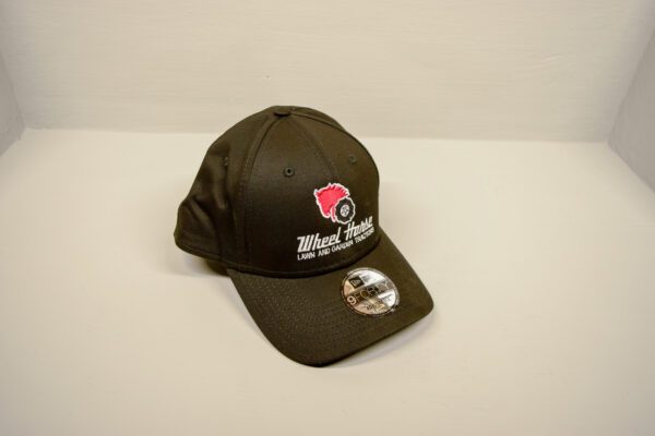 A black hat with the words wheel master logo on it.